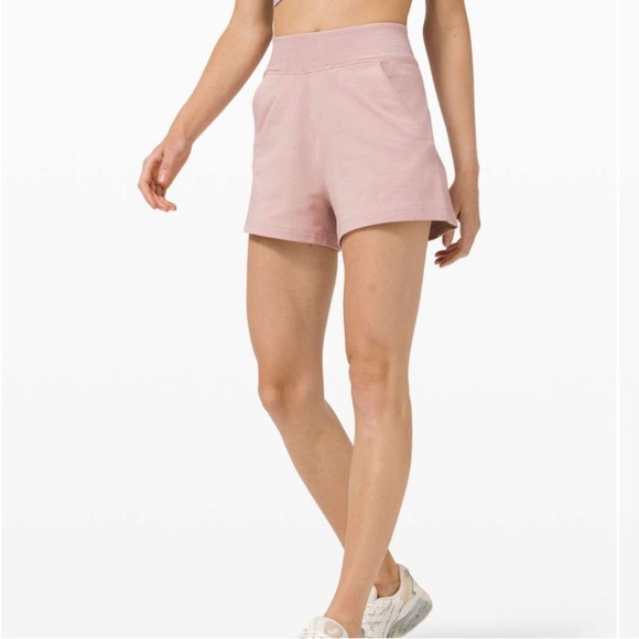 Lululemon LA Sweat Short Mink Berry Speckled Pink - Picture 1 of 6